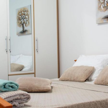 Appartamento Apartman Karmen Kaštela Esterno foto