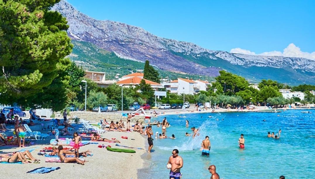 Appartamento Apartman Karmen Kaštela Esterno foto