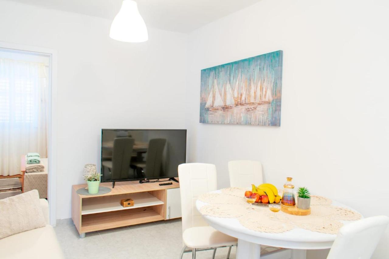 Appartamento Apartman Karmen Kaštela Esterno foto