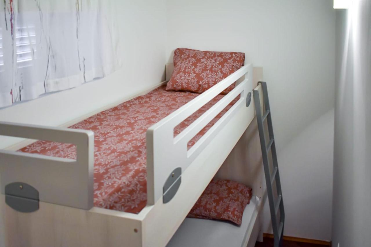 Appartamento Apartman Karmen Kaštela Esterno foto